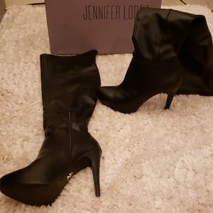 Jennifer Lopez High black heels